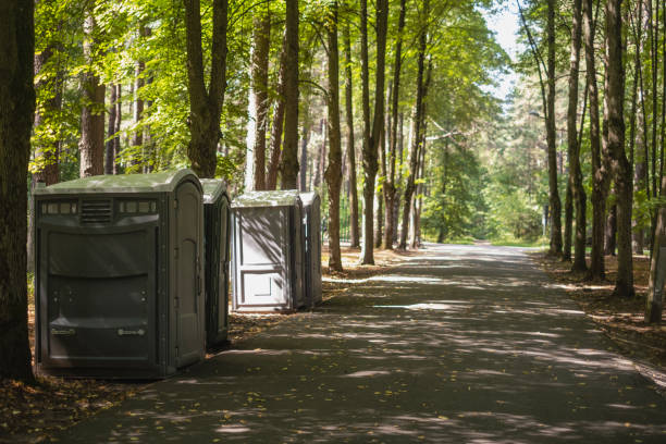 Affordable portable toilet rental in Beach City, TX